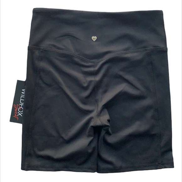 WILDFOX black/natural wild leopard biker shorts - Picture 12 of 15